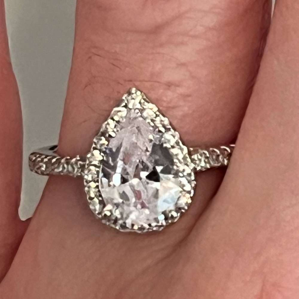 Silver Diamond Pear Cut Ring Size 7
